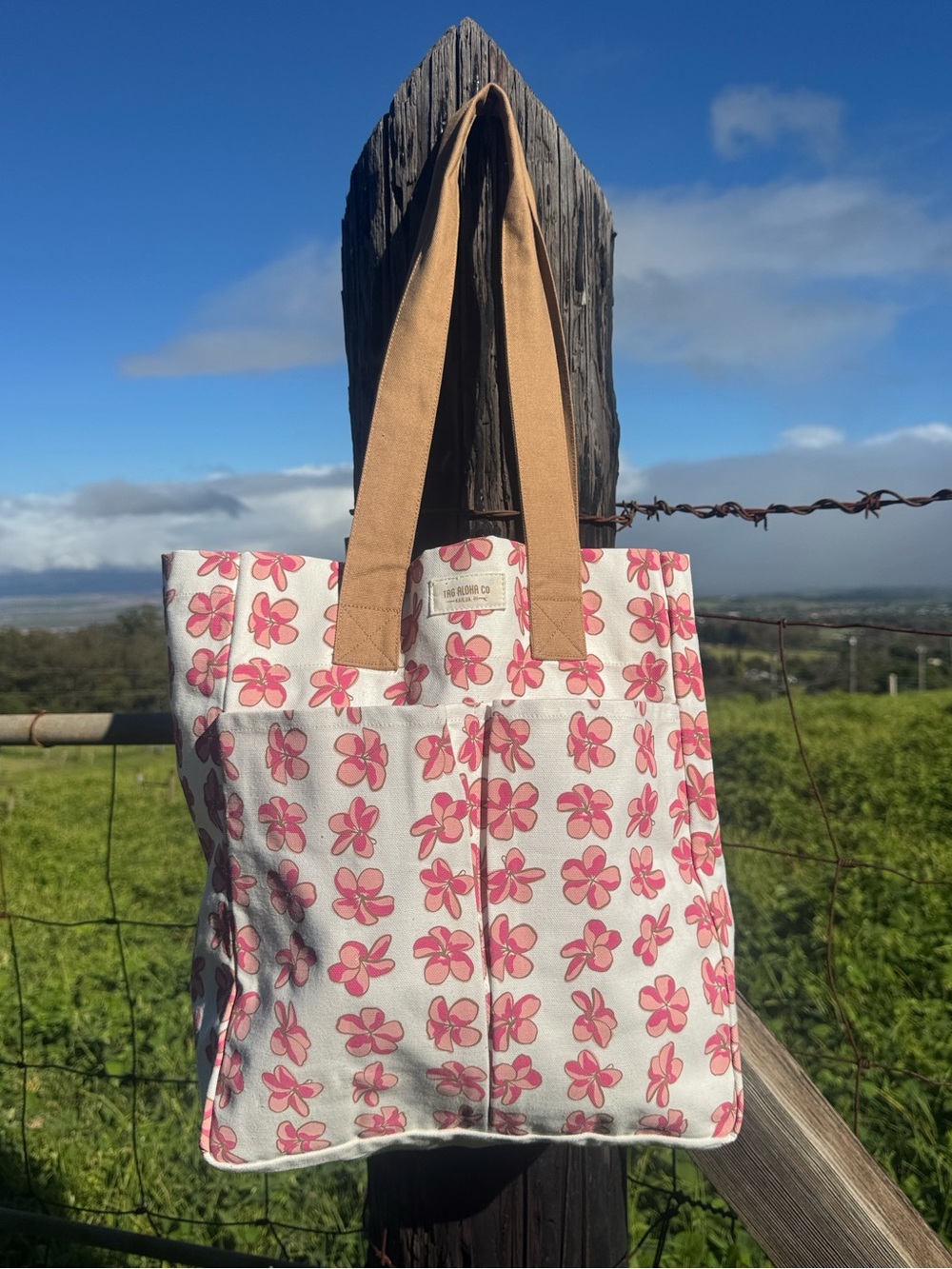 NWT Whole Foods Tag Aloha Pink Plumeria Hawaii Exclusive Large Tote Bag - Picture 6 of 7